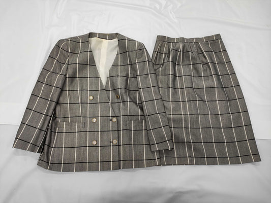 Burberry Suit Set Size 11AR C-TK83 Other Apparel