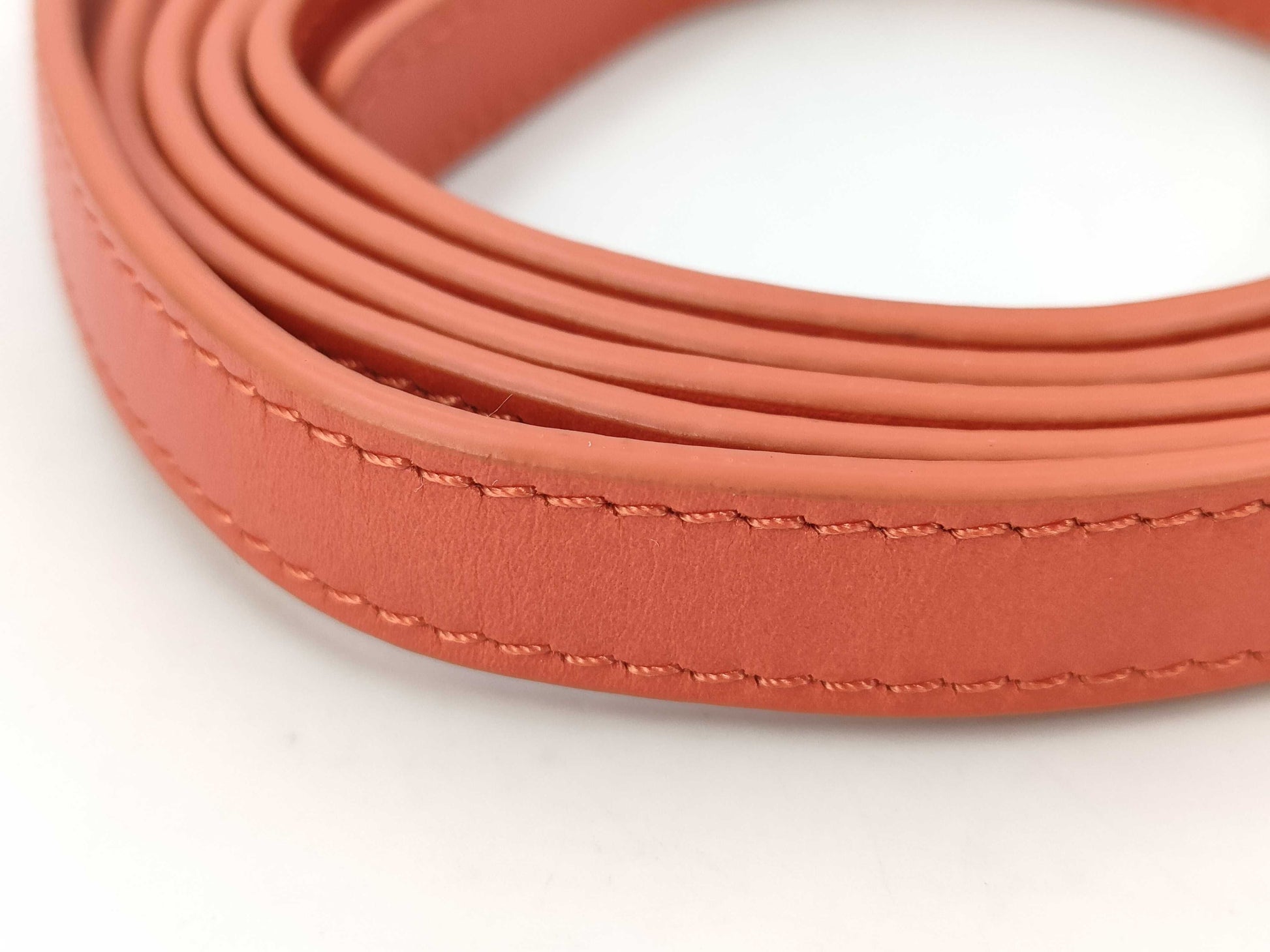 30 Montaigne Micro Shoulder Bag