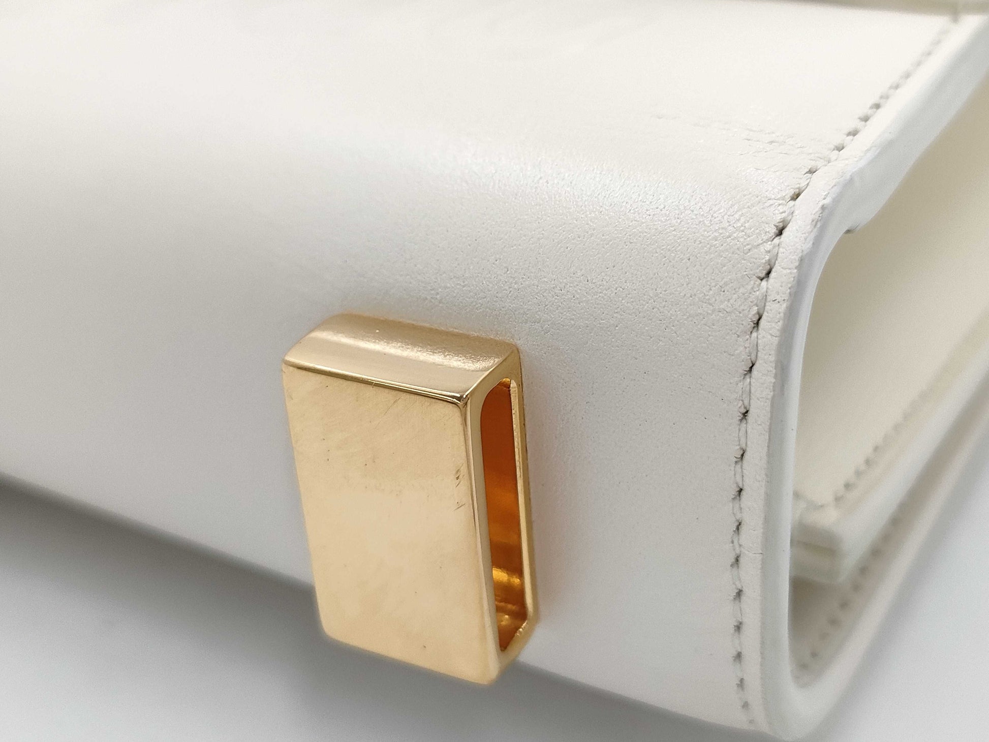 30 Montaigne Shoulder Bag