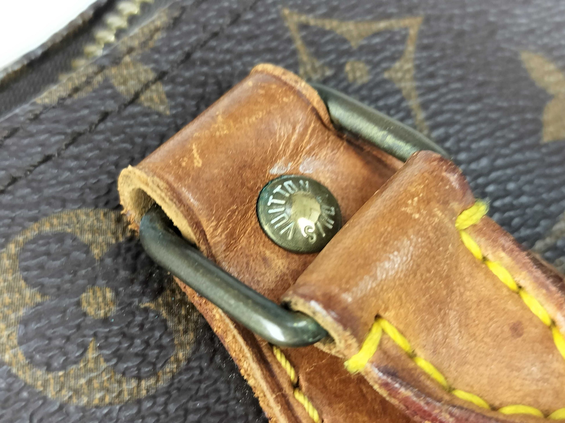 LOUIS VUITTON Monogram Louis Vuitton Monogram M41526 Speedy 30 Handbag