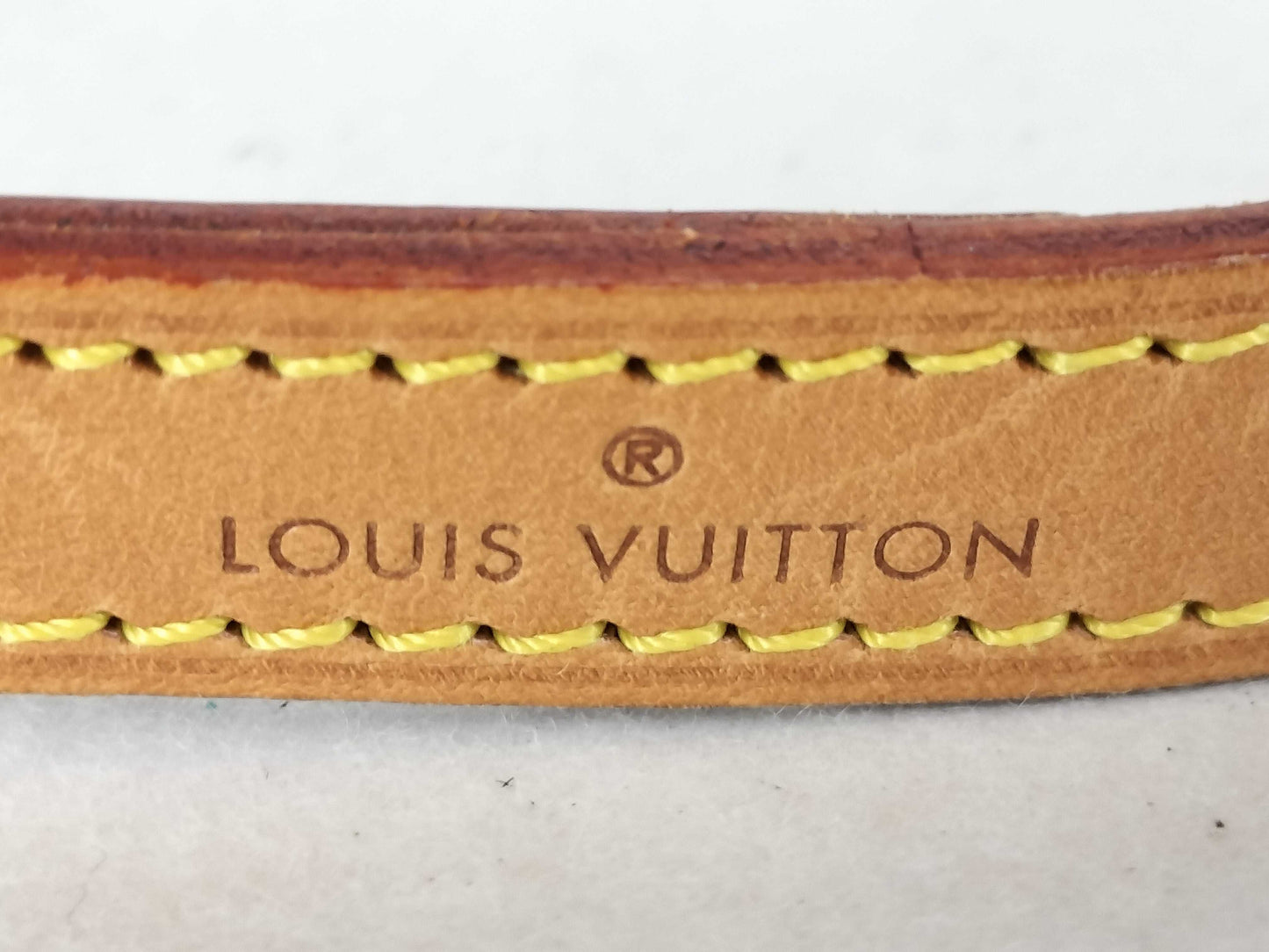 LOUIS VUITTON Adjustable Shoulder Strap in Natural Leather