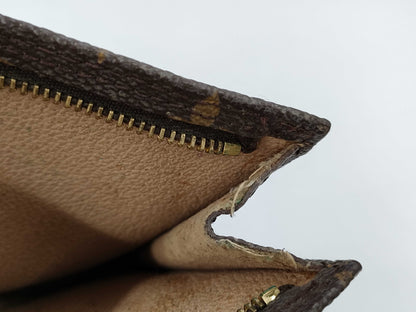 LOUIS VUITTON Pouch Louis Vuitton