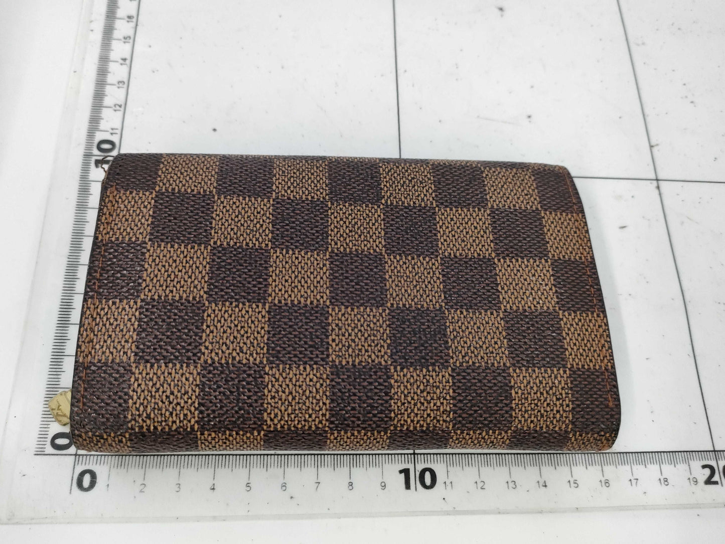 LOUIS VUITTON Damier Wallet