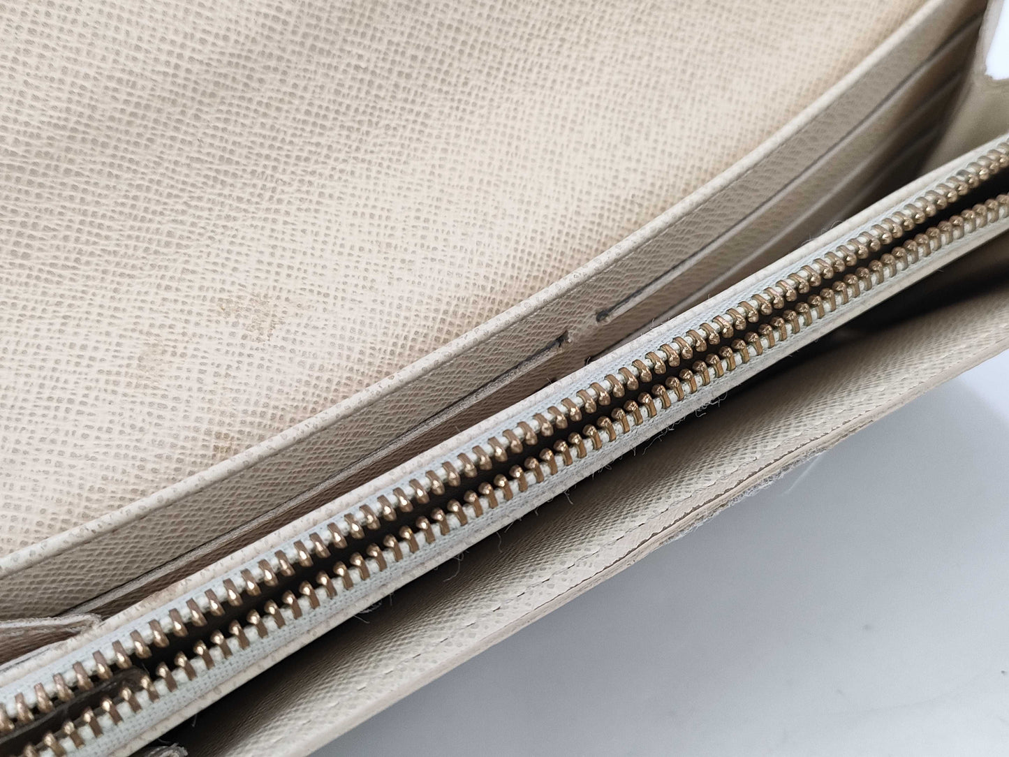 LOUIS VUITTON Damier Azur Wallet