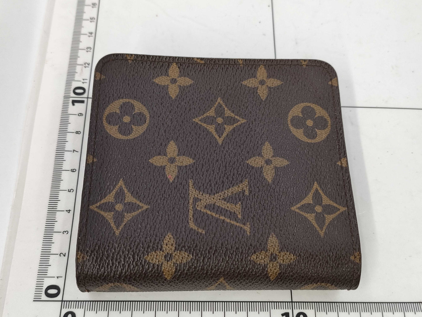 LOUIS VUITTON Monogram Wallet