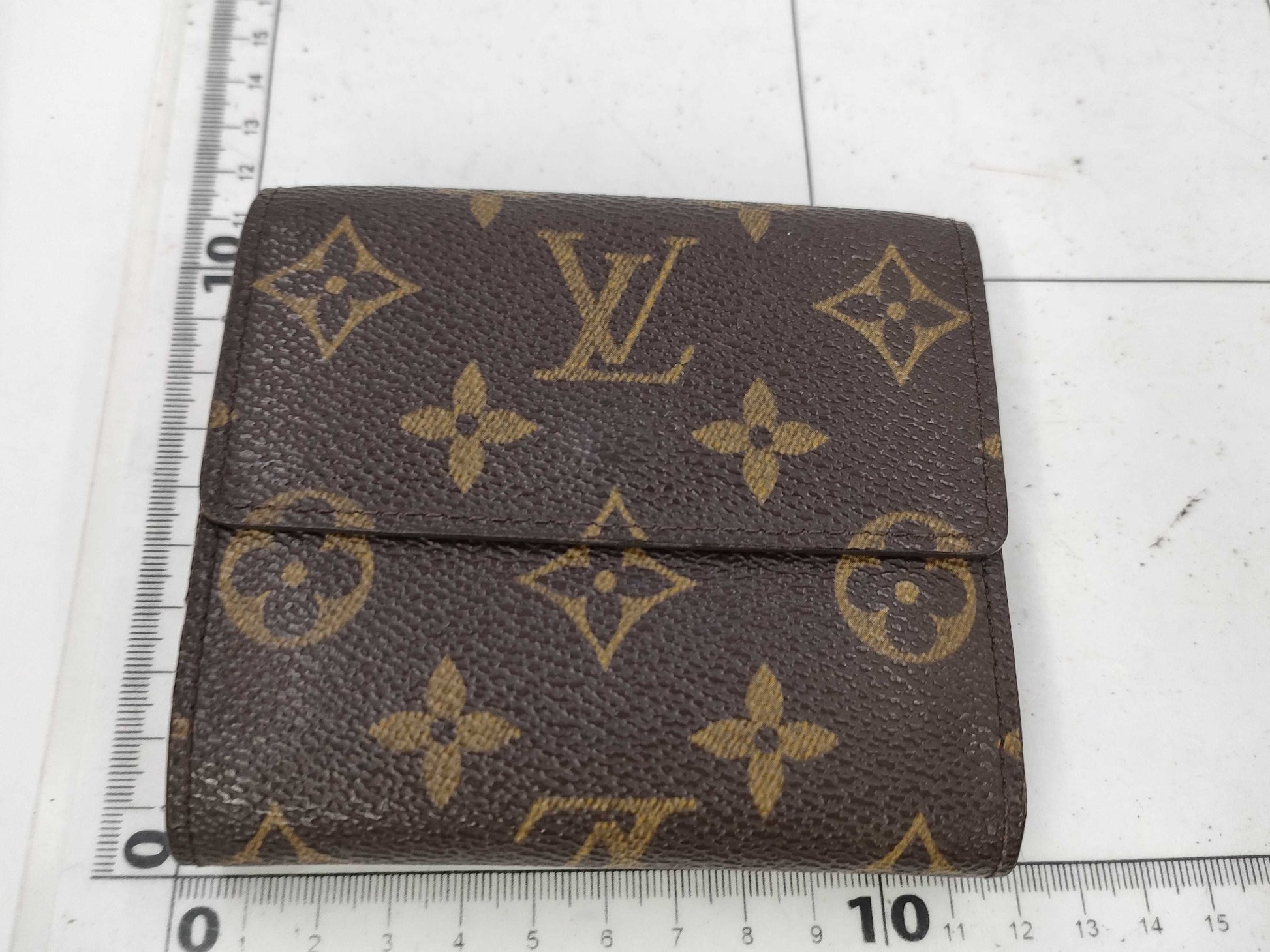 LOUIS VUITTON Monogram Wallet