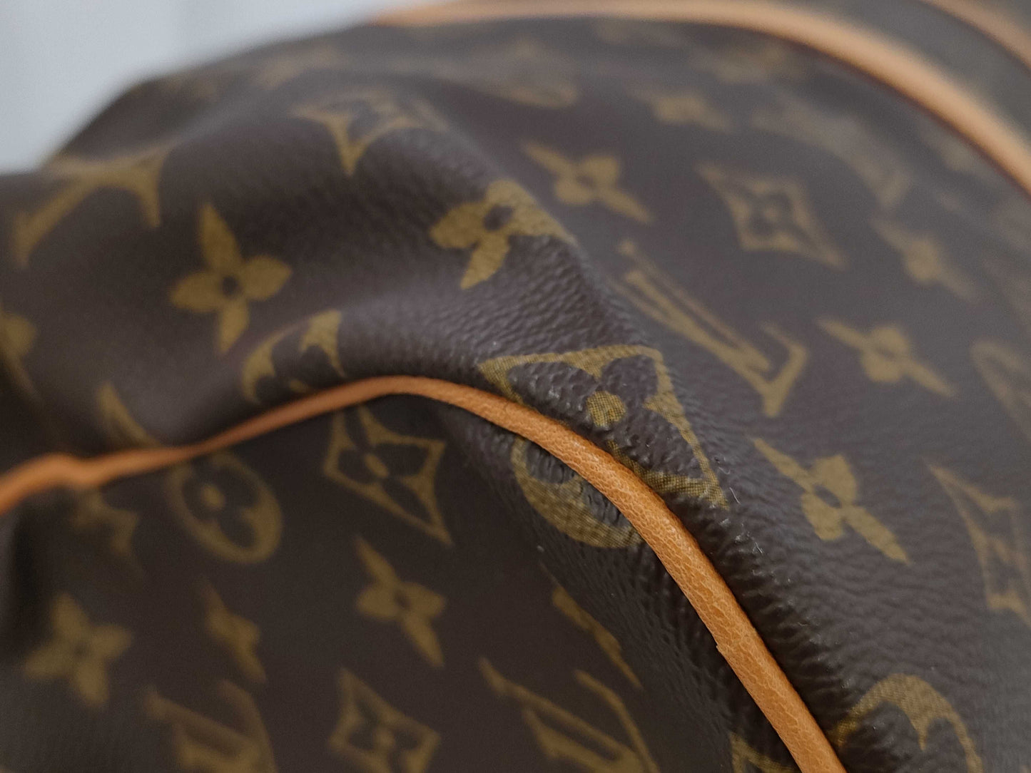 LOUIS VUITTON Monogram Keepall 55 Boston Bag