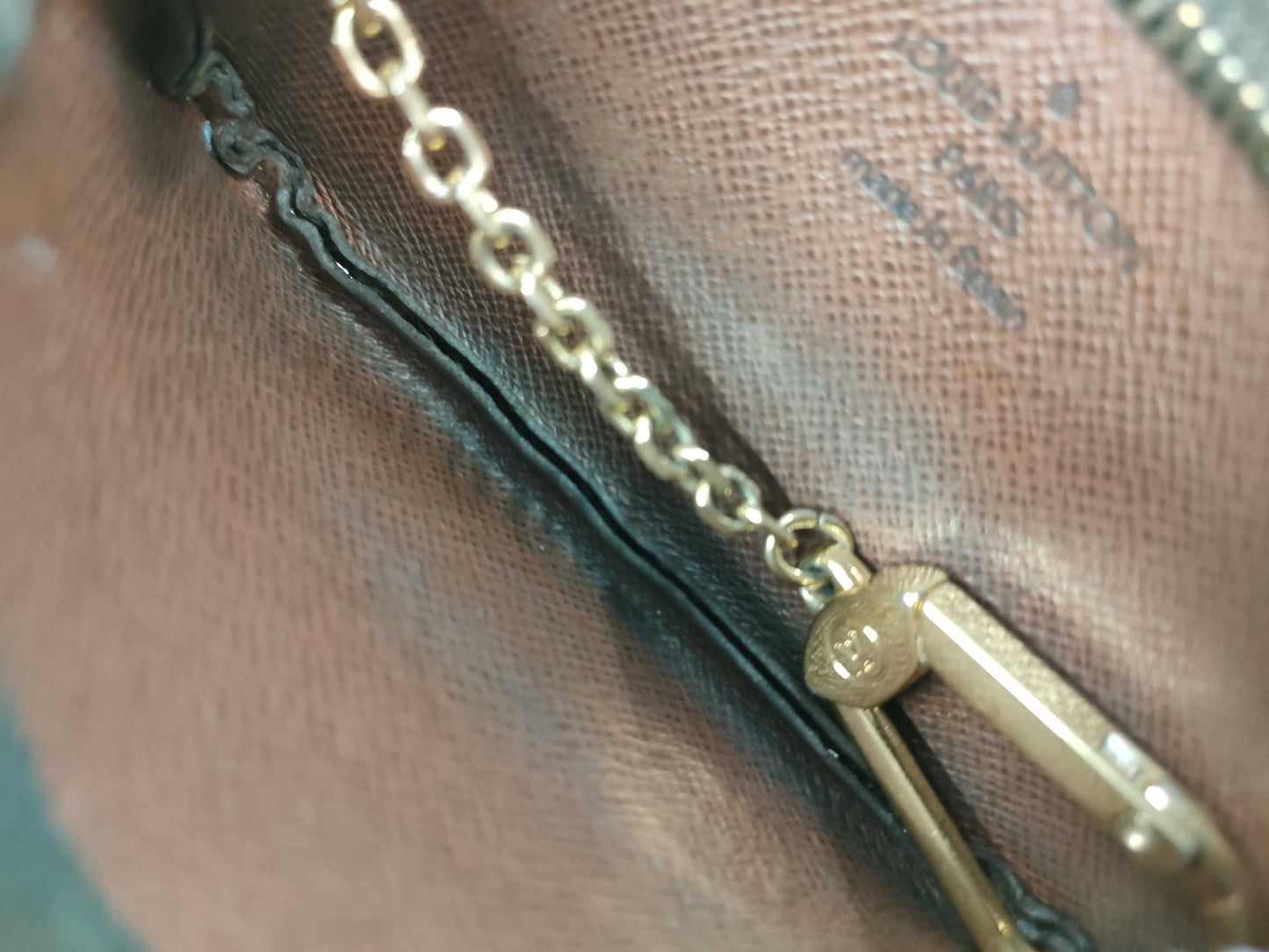 LOUIS VUITTON Monogram Coin Case