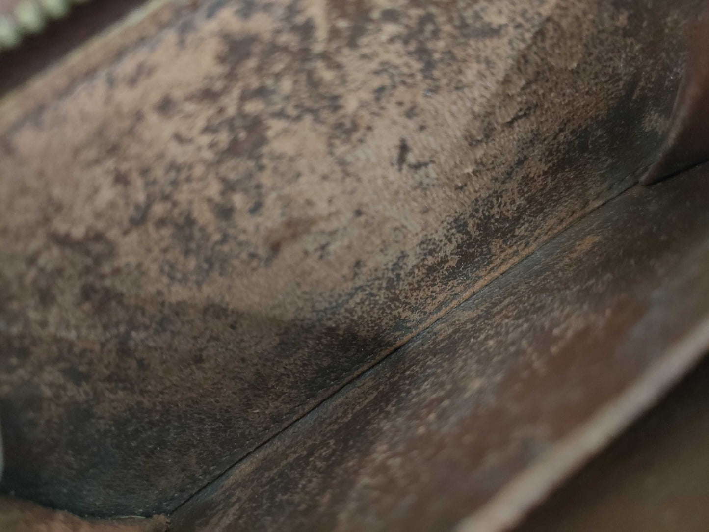 LOUIS VUITTON Monogram Wallet