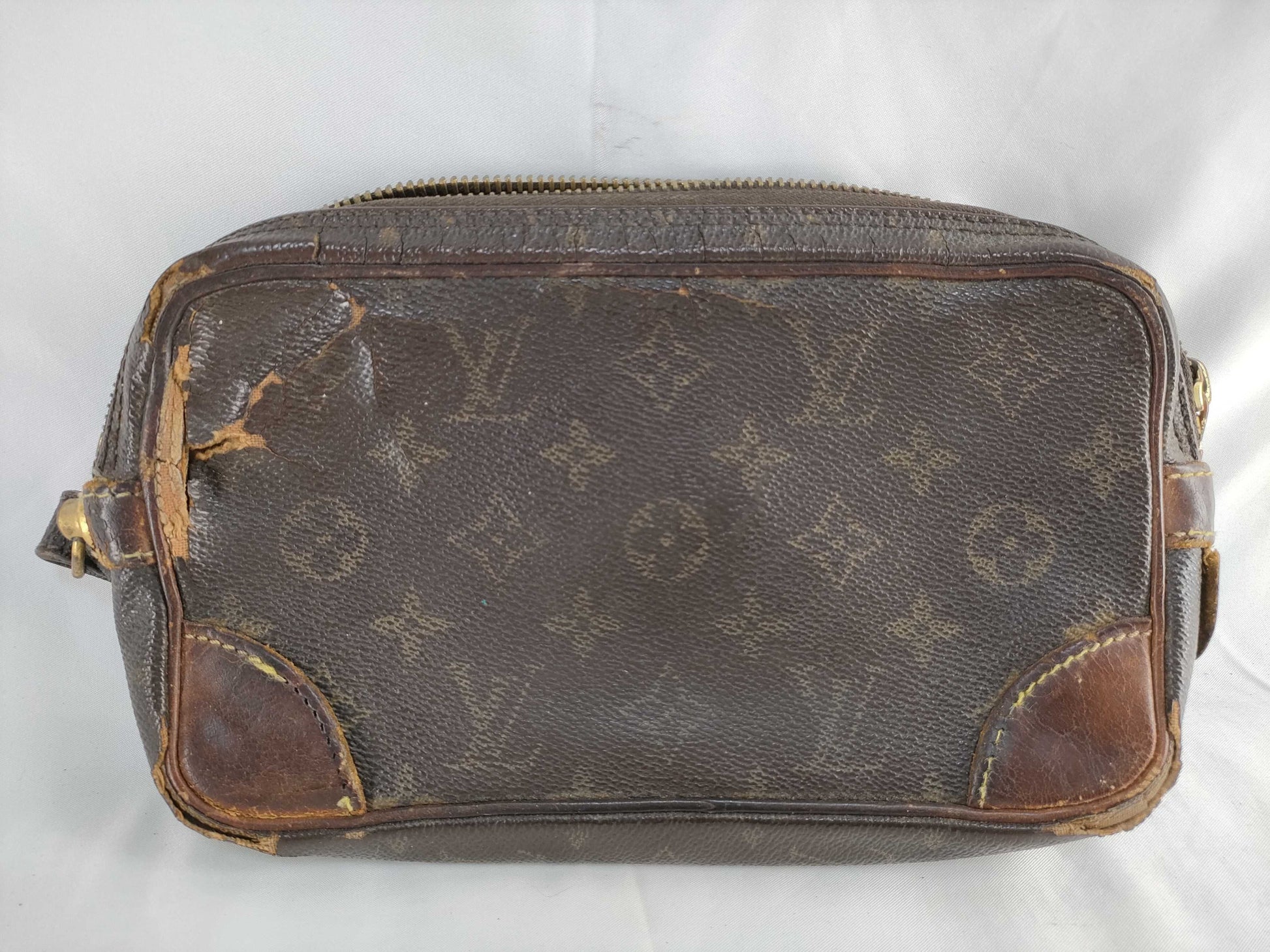 LOUIS VUITTON Monogram Brand Other Pouch Louis Vuitton Second Bag