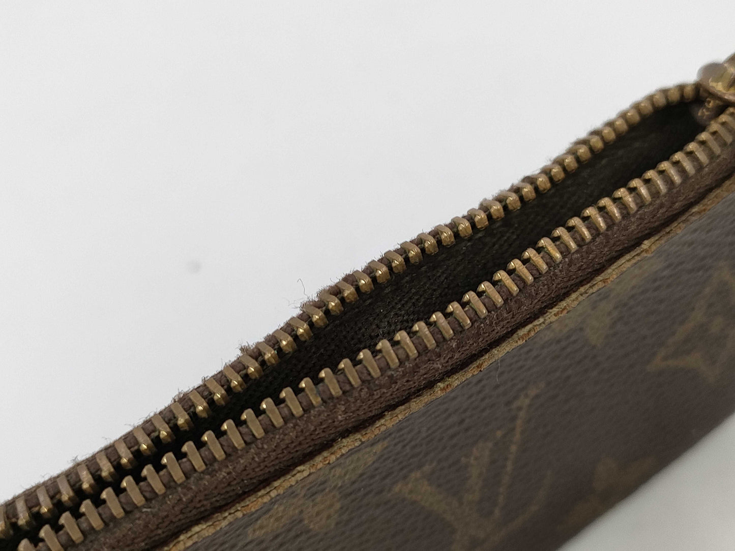 LOUIS VUITTON Monogram Pouch