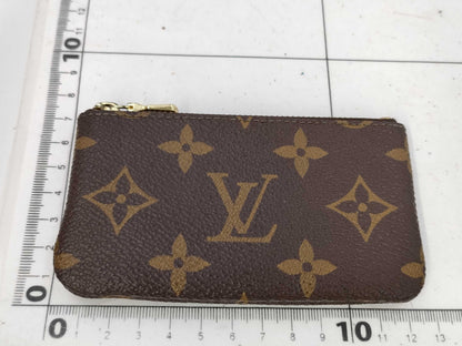 LOUIS VUITTON Monogram Pouch