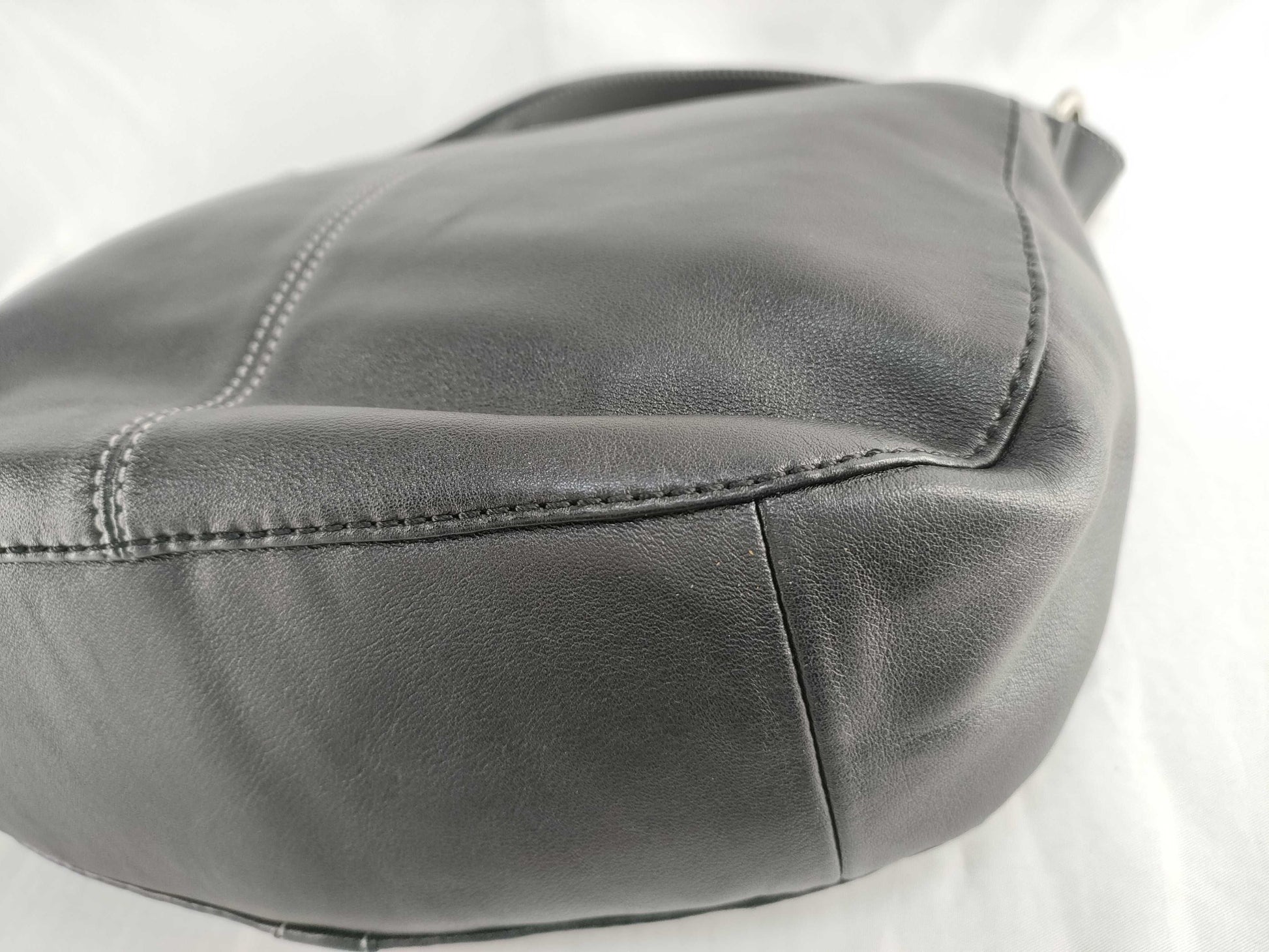 COACH brand bag shoulder bag Coach shoulder bag