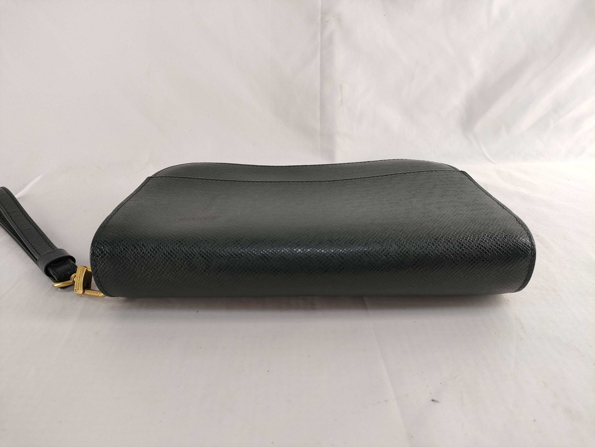 LOUIS VUITTON Taiga Brand Bag Other Bags Louis Vuitton Second Bag