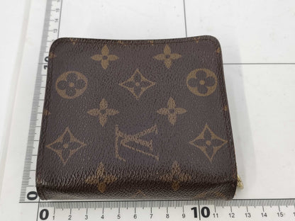 LOUIS VUITTON Monogram Wallet