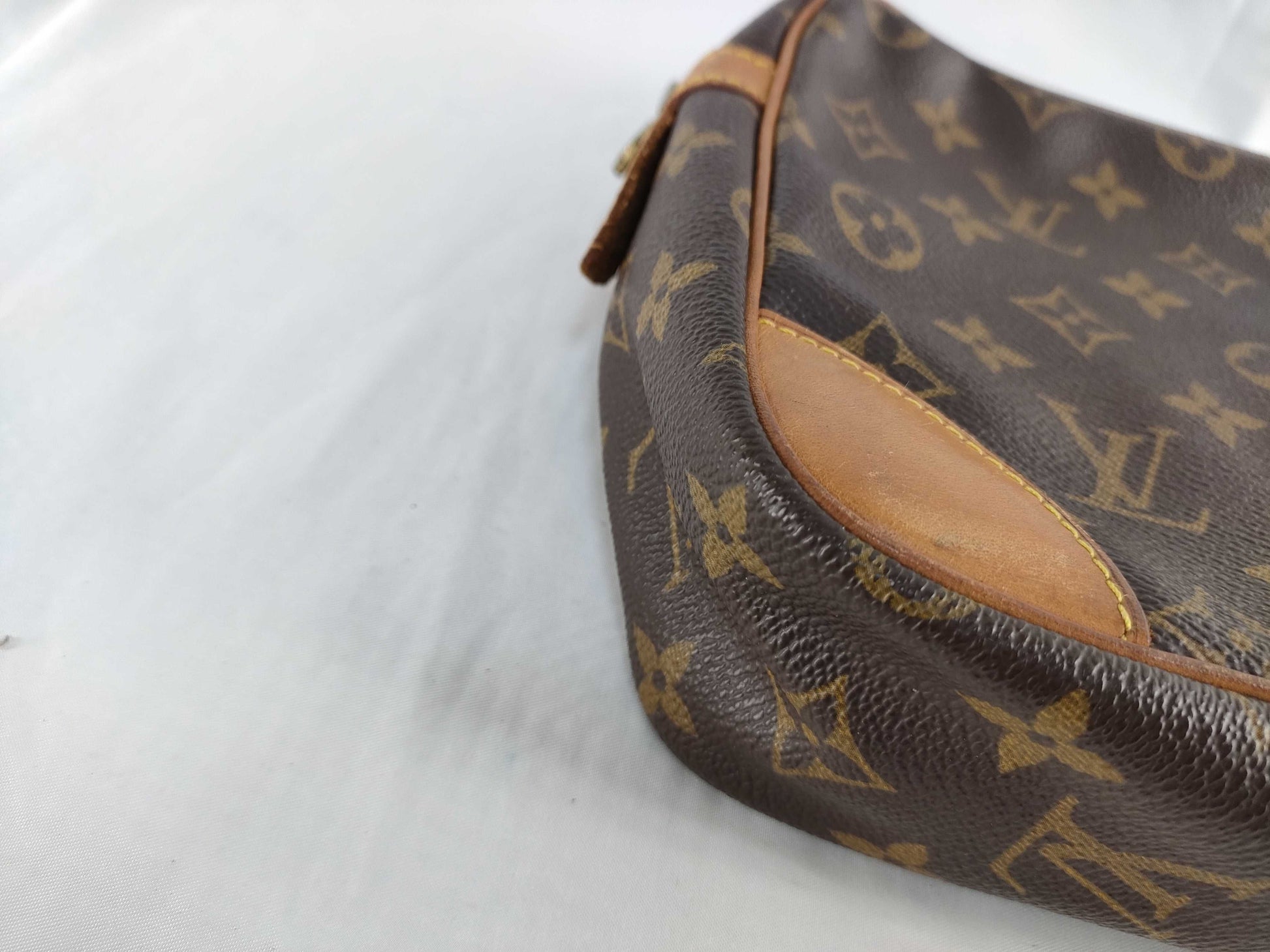 LOUIS VUITTON Monogram Brand Bag Other Bags Louis Vuitton Second Bag