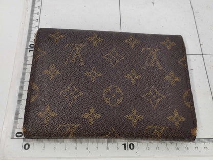 LOUIS VUITTON Monogram Wallet