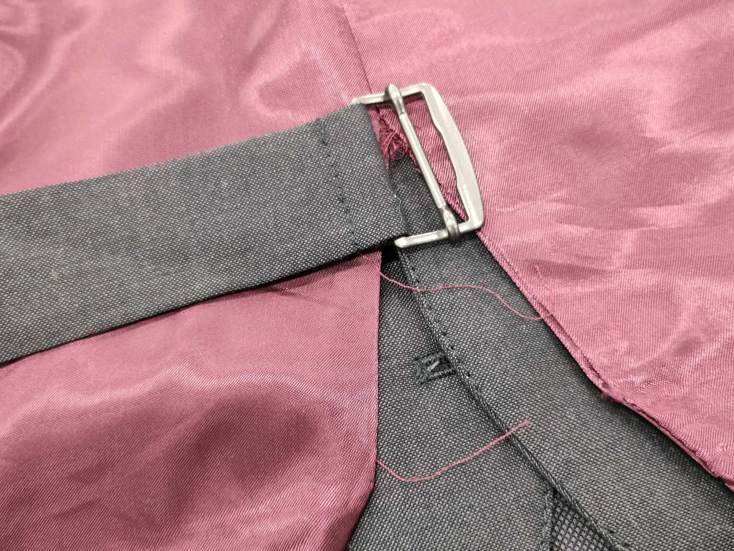 GUCCI 3-piece suit, size 56, other apparel