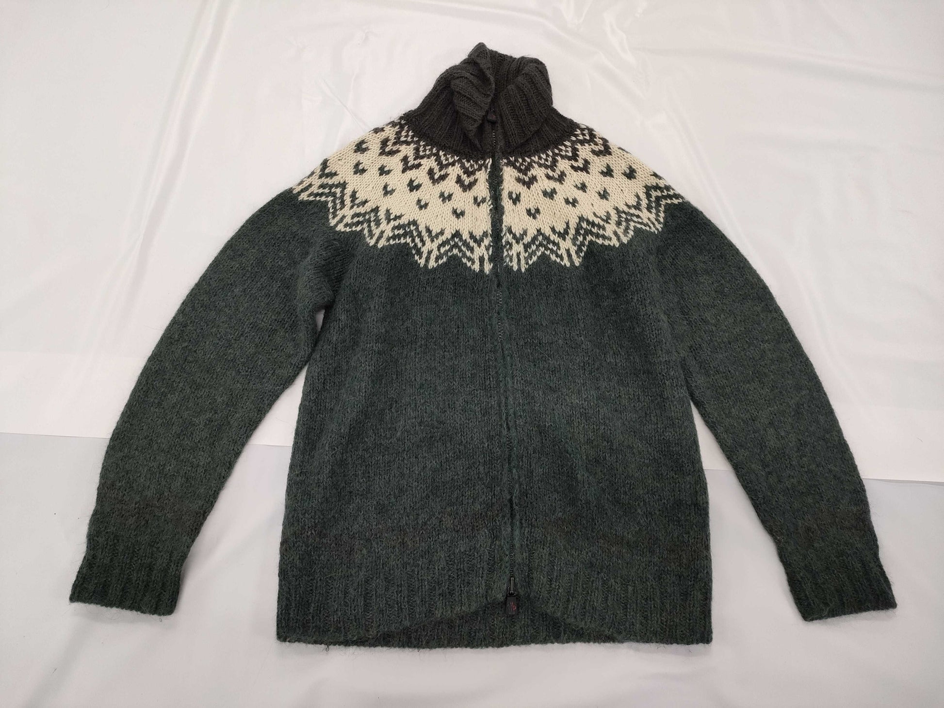 MONCLER Knit XL Cardigan