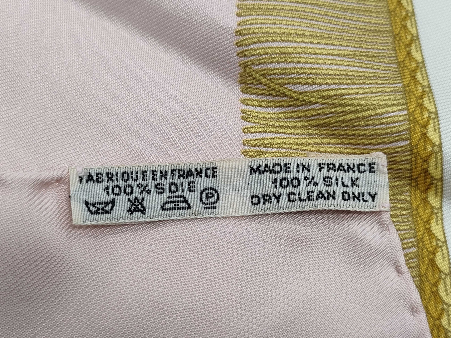 HERMES Carre 90 Scarf with tag