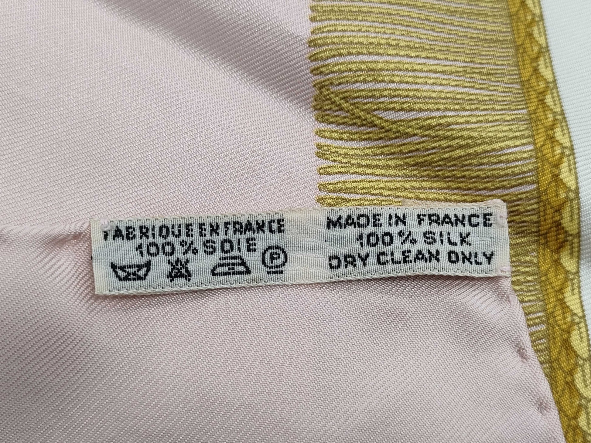 HERMES Carre 90 Scarf with tag