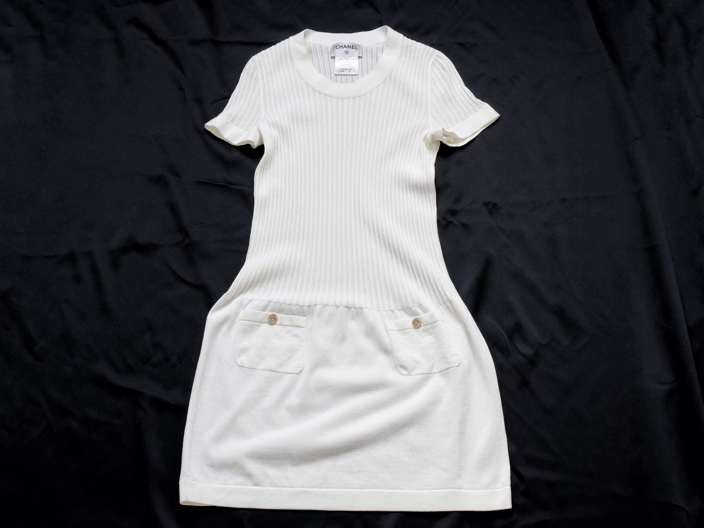 CHANEL Coco Mark CC Button Knit Dress