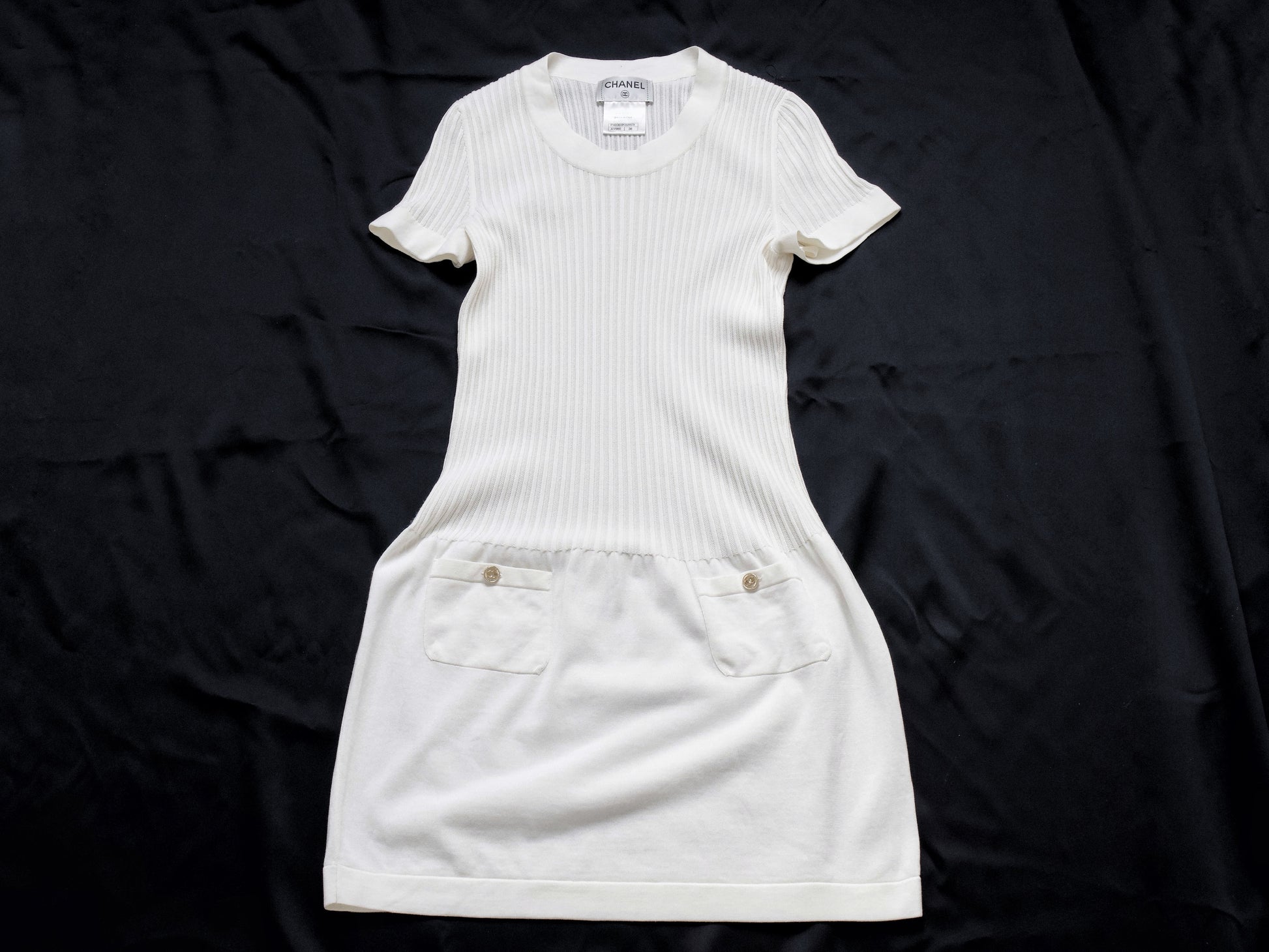 CHANEL Coco Mark CC Button Knit Dress