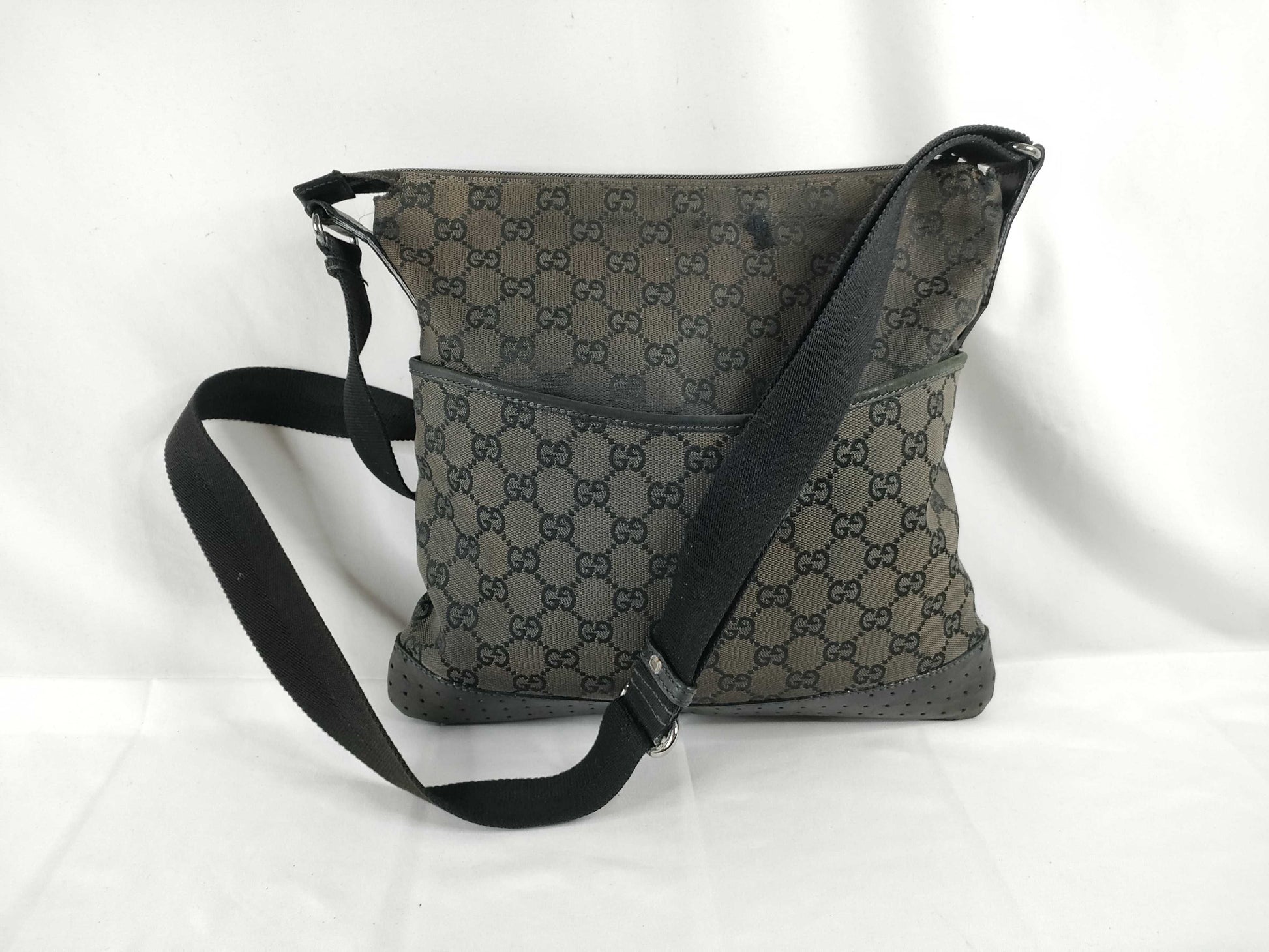GUCCI GG Canvas Gucci GG Canvas Shoulder Bag