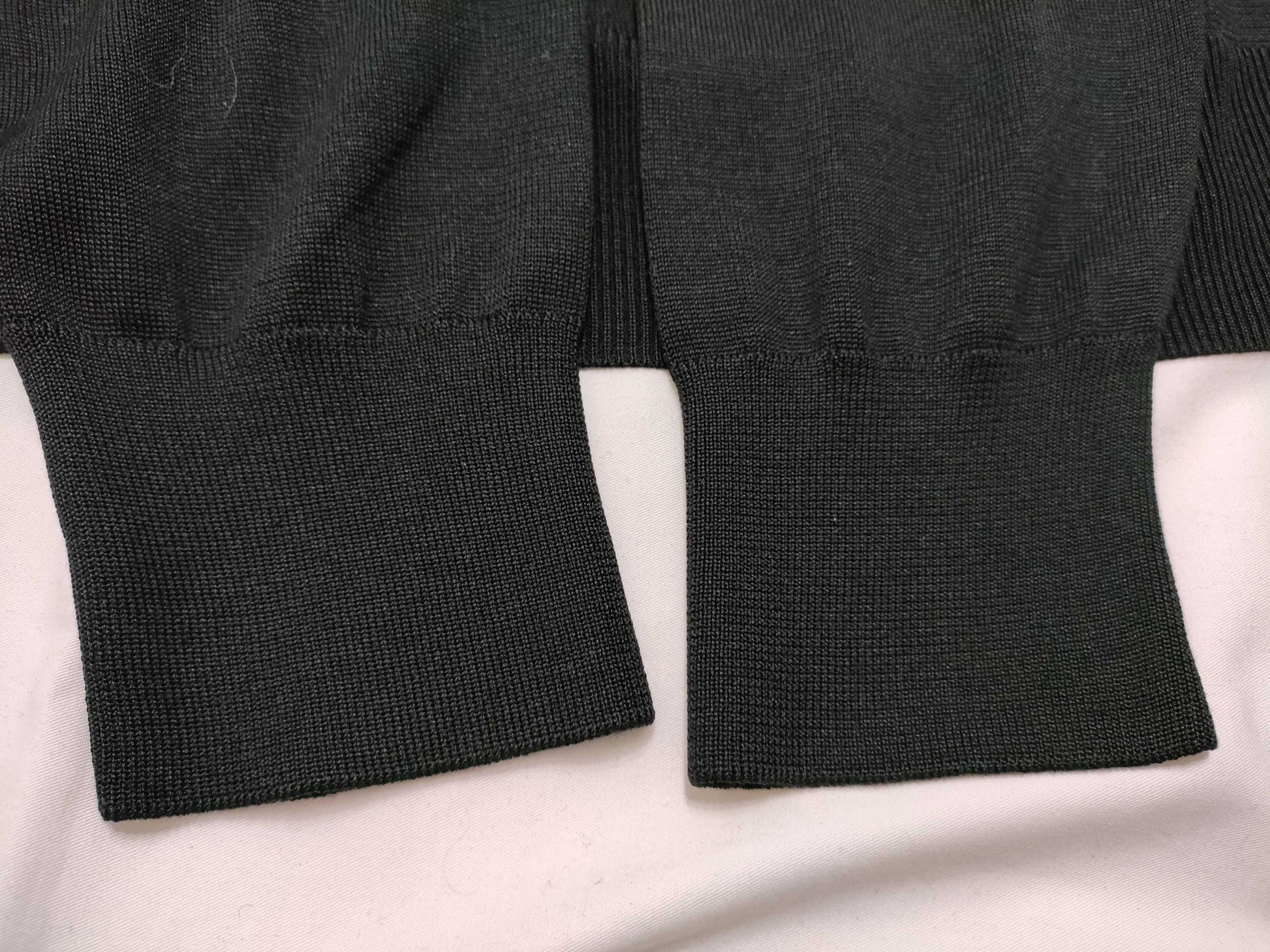 COMME des GARÇONS noir kei ninomiya COMME des GARÇONS 100% Silk Knit Top AD2020