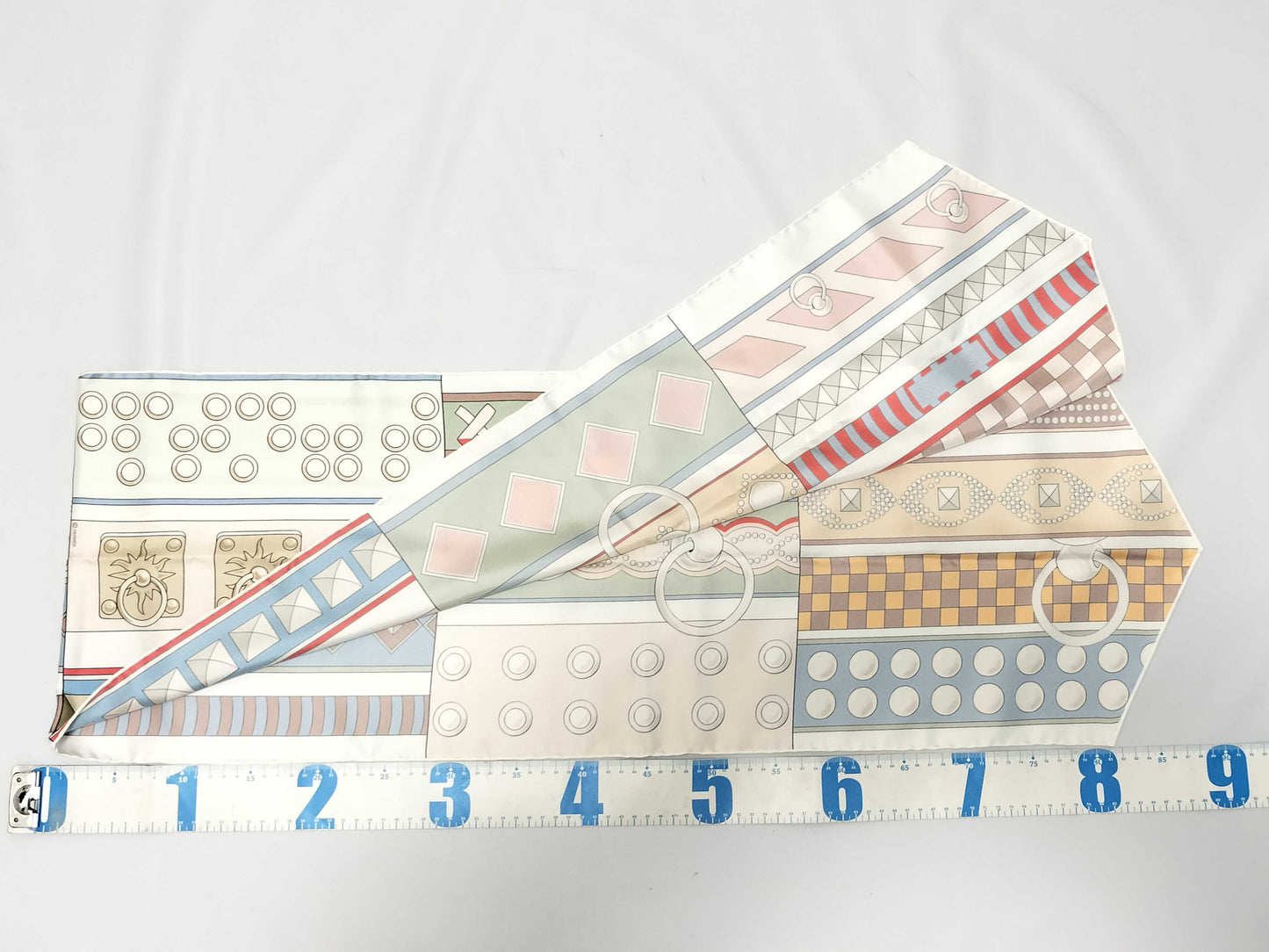 HERMES Carre Hermes Scarf MAXI COLLIERS DE CHIE Scarf