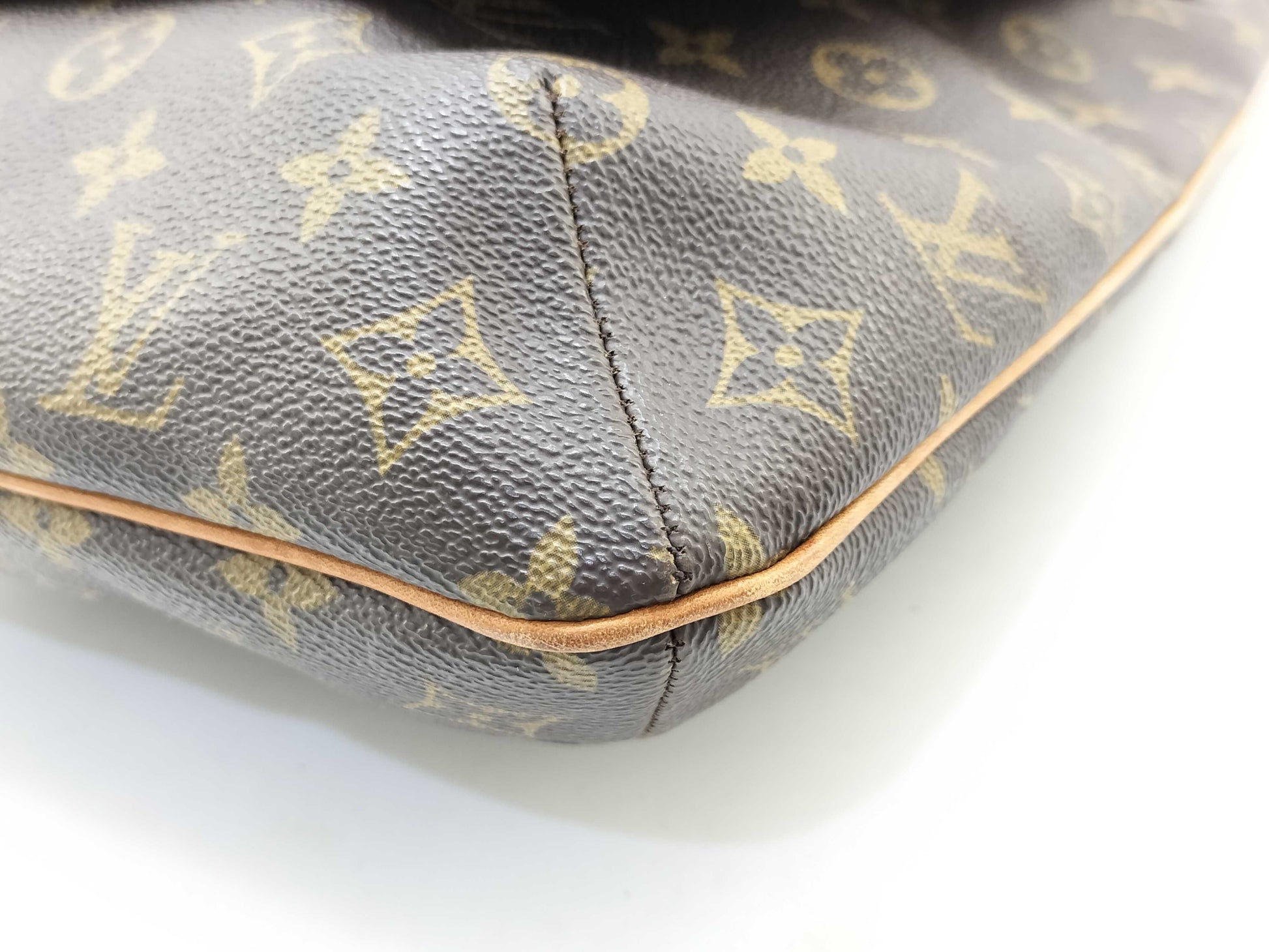 LOUIS VUITTON Monogram Musette Shoulder Bag