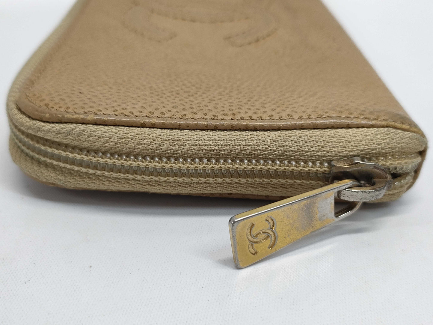 CHANEL Round Wallet Caviar Wallet