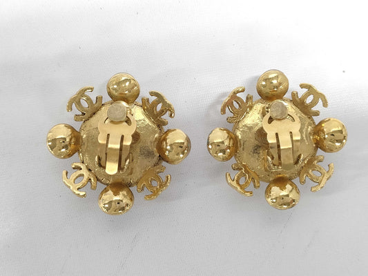 CHANEL Coco Pearl Earrings