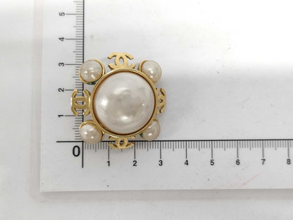 CHANEL Coco Pearl Earrings