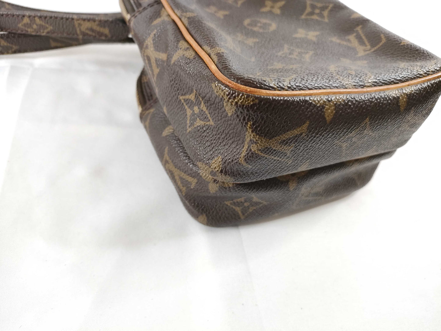 LOUIS VUITTON Monogram Amazon M45236/884TH Shoulder Bag