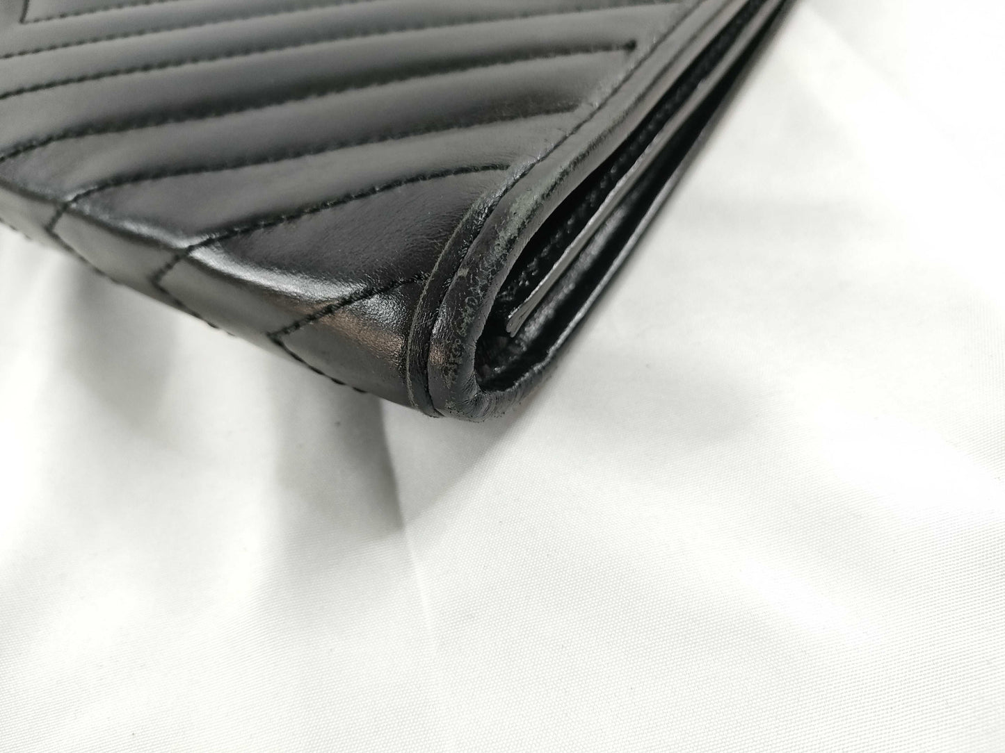 Yves Saint Laurent YSL V-Stitch Clutch Bag Clutch Bag