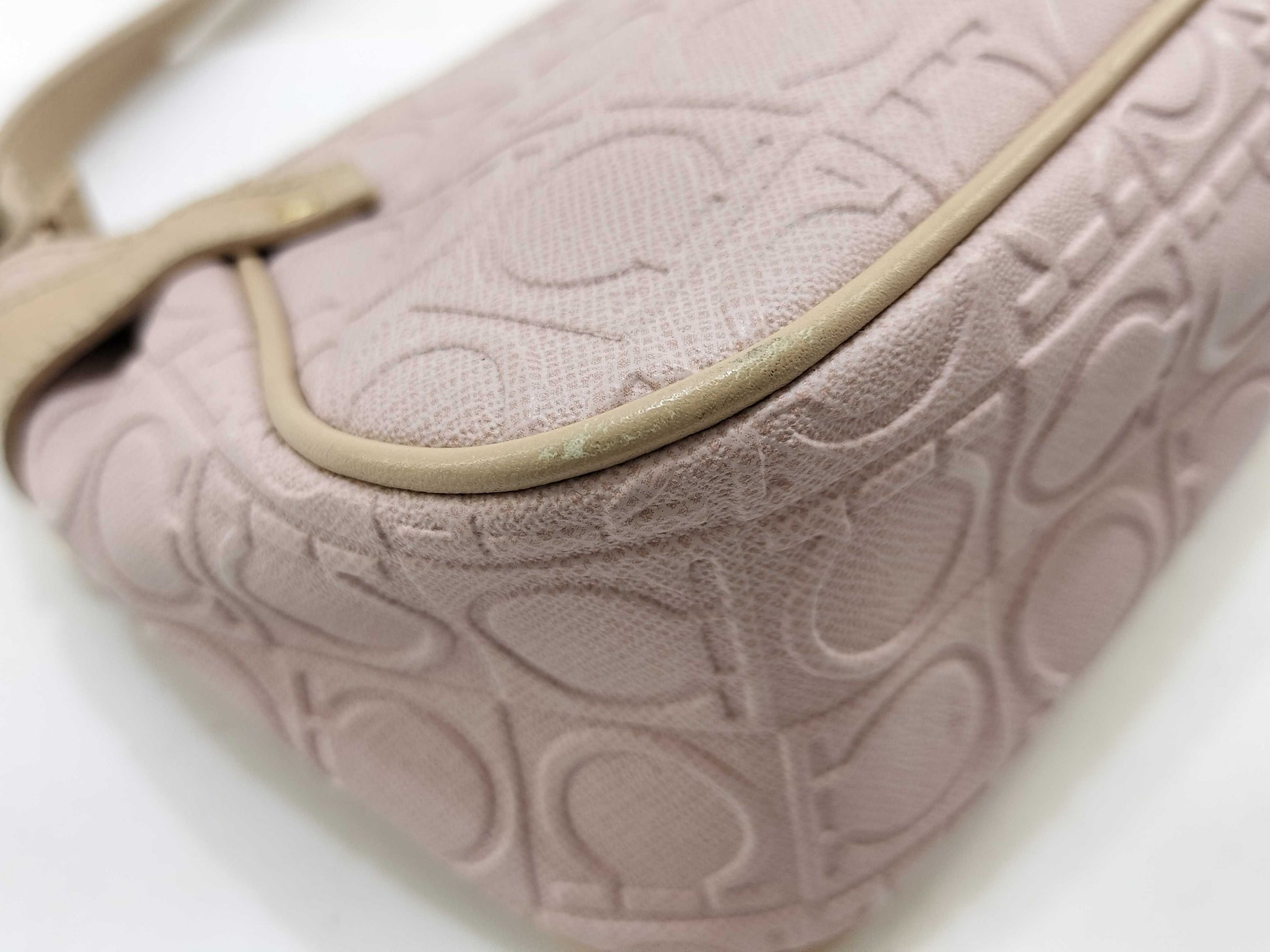 Salvatore Ferragamo Gancini Ferragamo Handbag Accessory Pouch Shoulder Bag