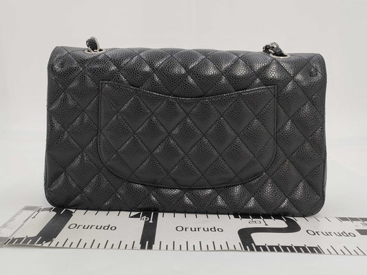 CHANEL CHANEL Matelasse 25 Classic Caviar Leather Shoulder Bag with Silver Hardware A01112