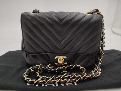 CHANEL CHANEL Matelasse Mini Lambskin Chevron Shoulder Bag with GD Hardware A35200