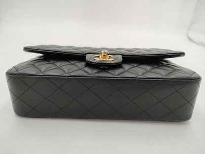 CHANEL CHANEL Matelasse 25 Classic Lambskin Shoulder Bag with Gold Hardware A01112