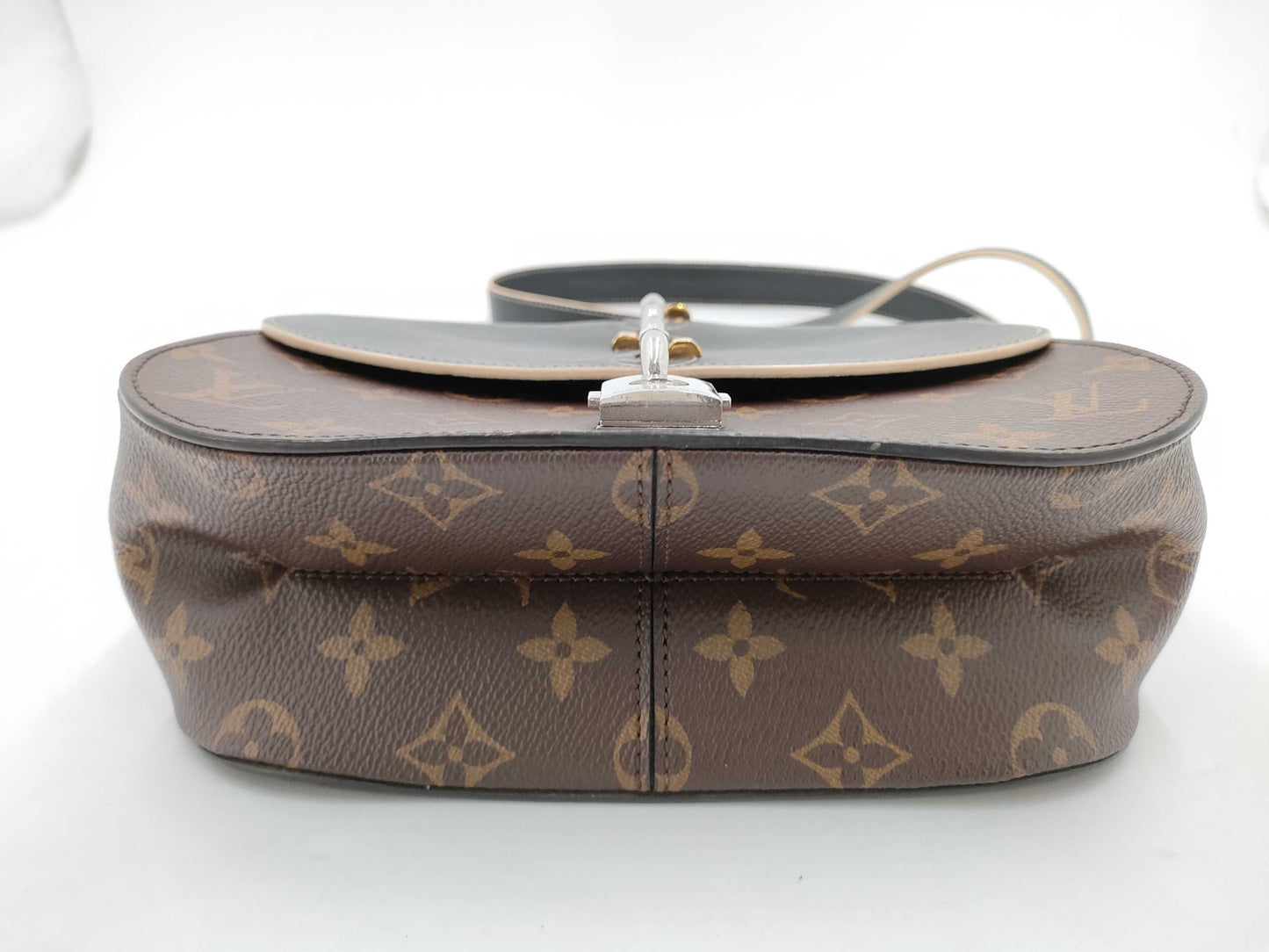 LOUIS VUITTON Louis Vuitton Monogram Chain It M44115 Shoulder Bag