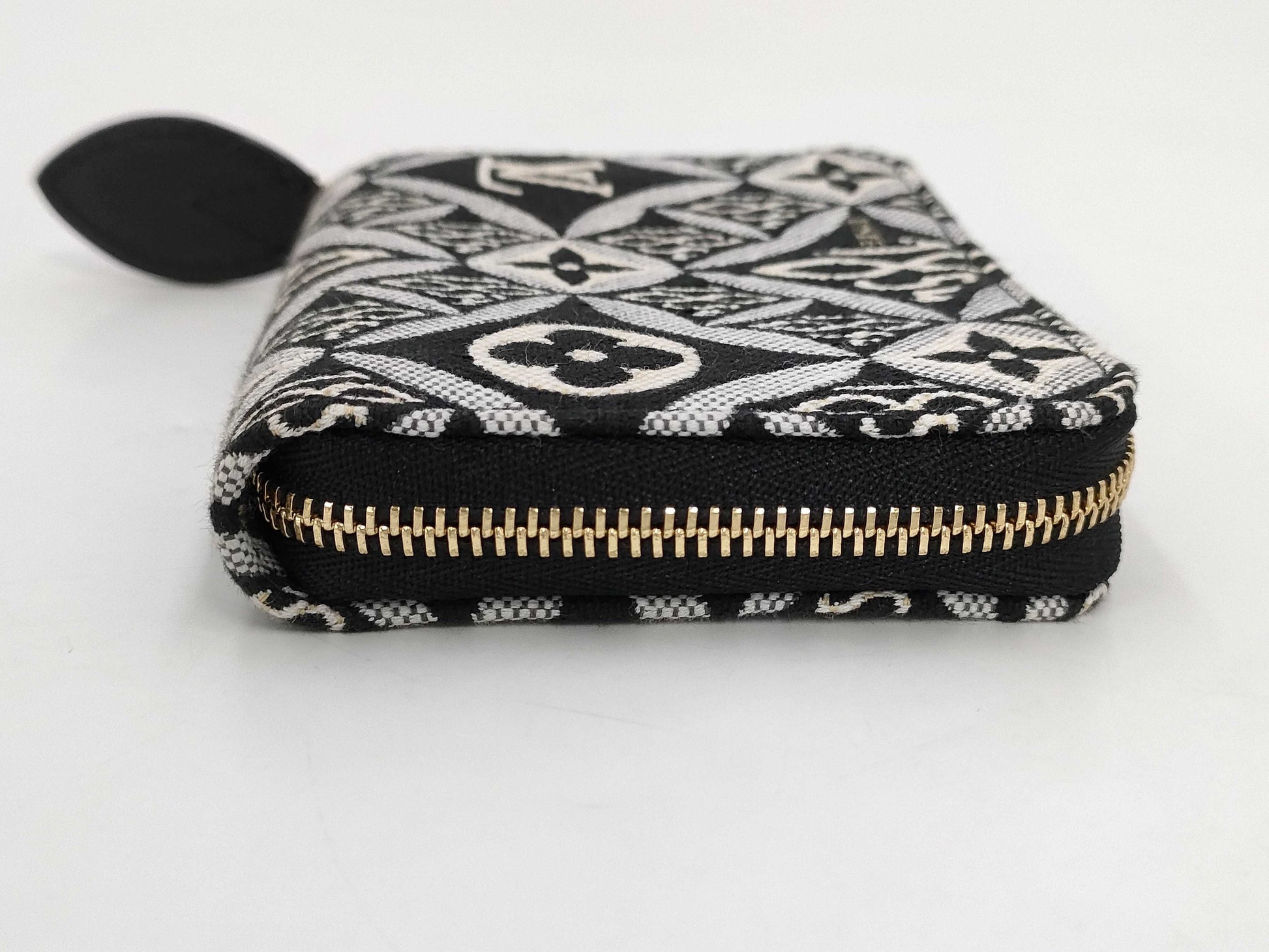 LOUIS VUITTON Louis Vuitton Monogum Jacquard Since 1854 M69997 Coin Case