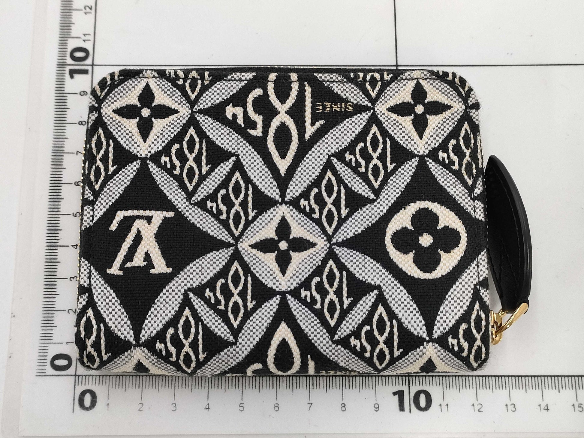 LOUIS VUITTON Louis Vuitton Monogum Jacquard Since 1854 M69997 Coin Case