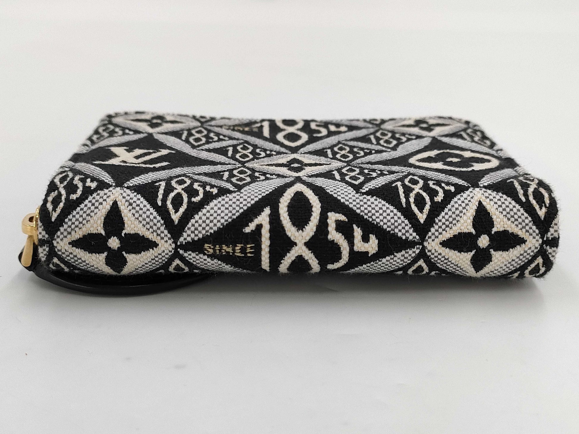 LOUIS VUITTON Louis Vuitton Monogum Jacquard Since 1854 M69997 Coin Case