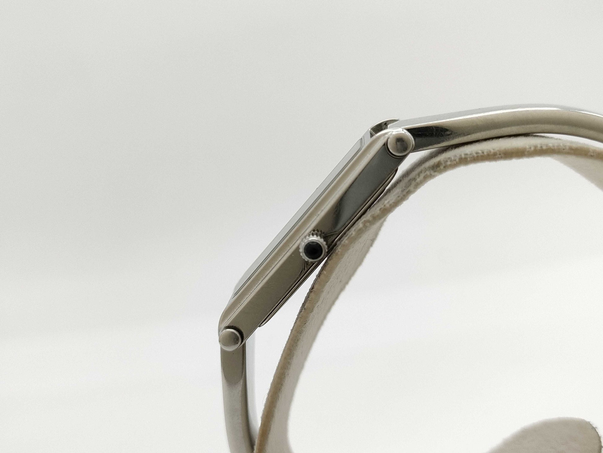 GUCCI 1500L 0794359 Quartz Women's Watch