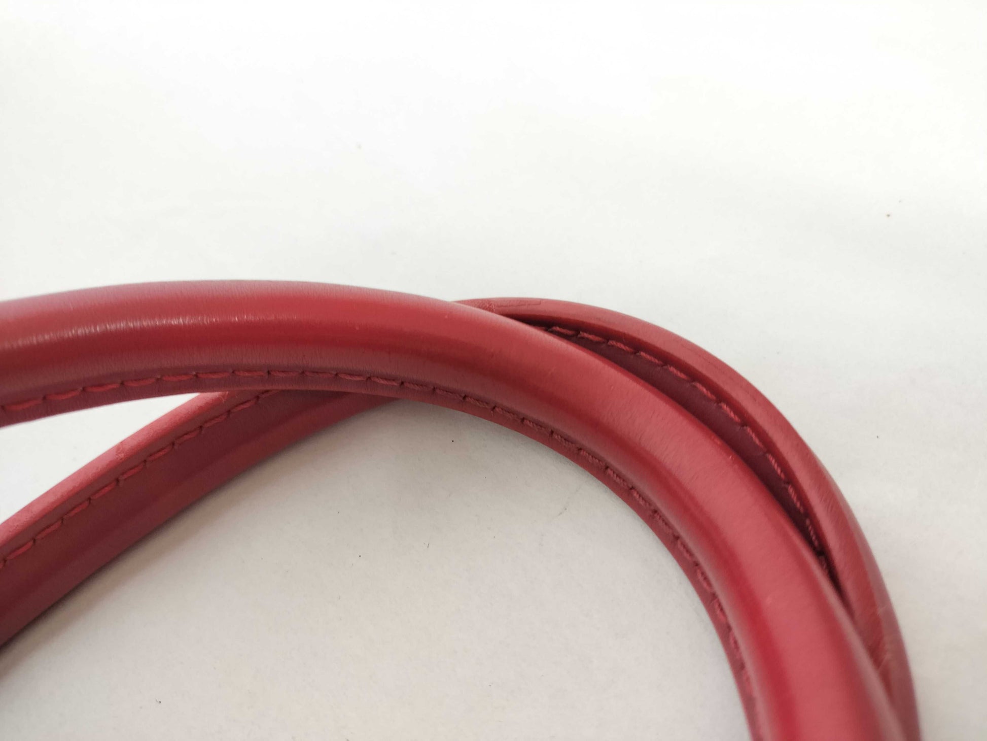 LOUIS VUITTON LV Passy PM Epi Red M5926E Handbag