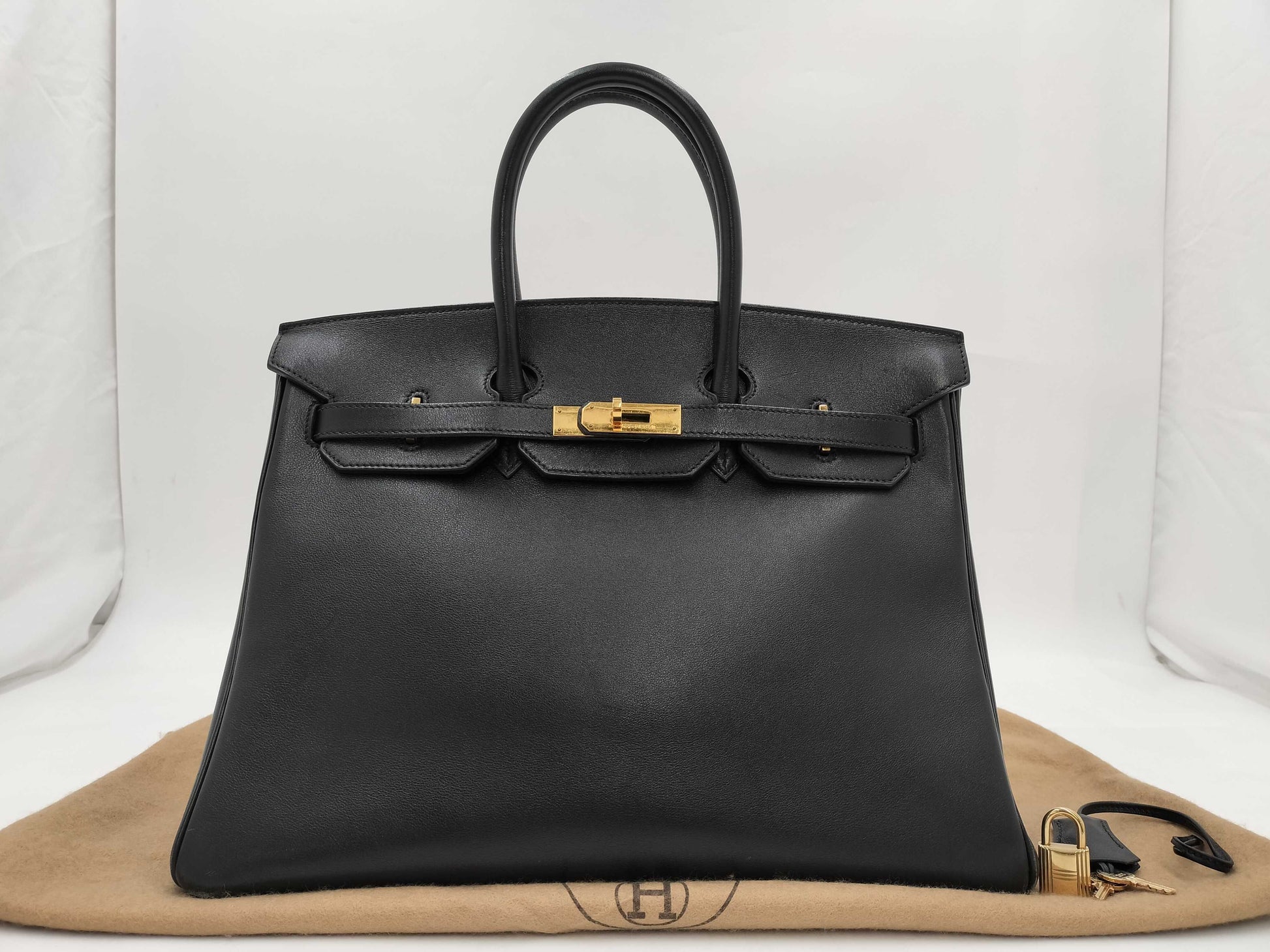 HERMES Birkin 35 Black Gold Fittings ○Y Handbag