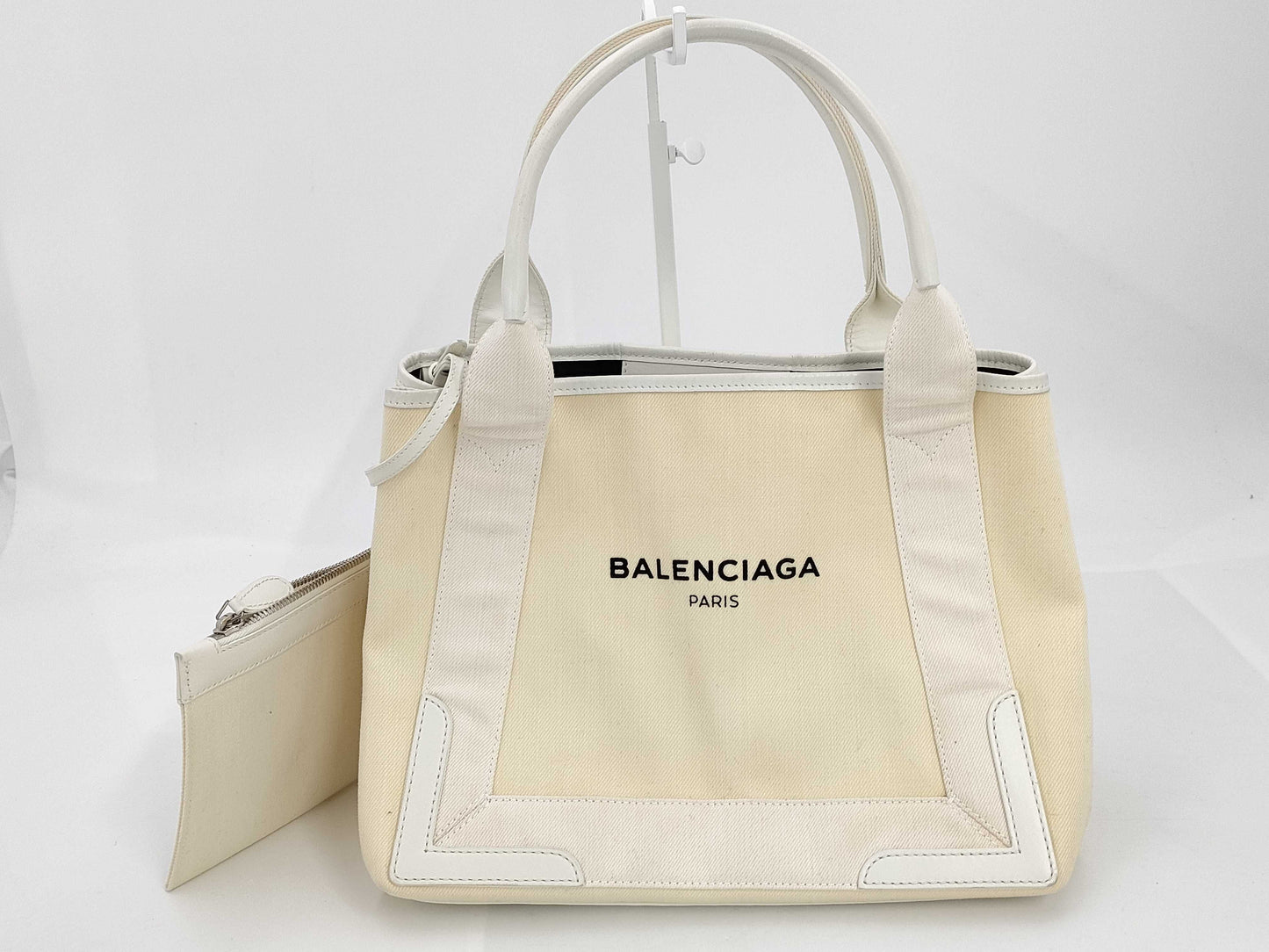 BALENCIAGA Balenciaga Handbag White Handbag