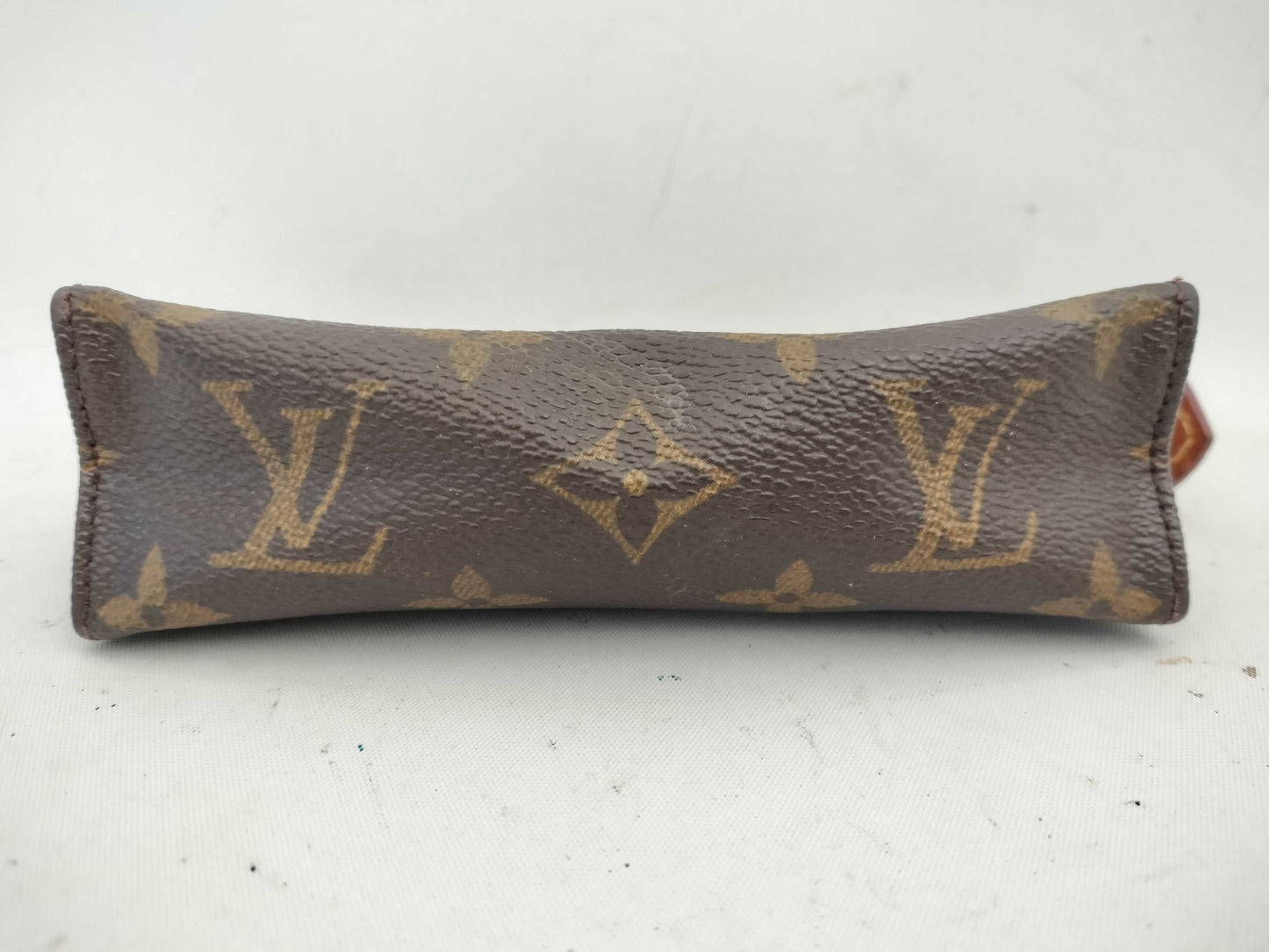 LOUIS VUITTON Monogram Louis Vuitton Monogram Pochette Toilette Pouch