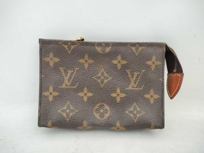 LOUIS VUITTON Monogram Louis Vuitton Monogram Pochette Toilette Pouch